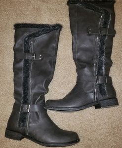 Almost New Boots👢